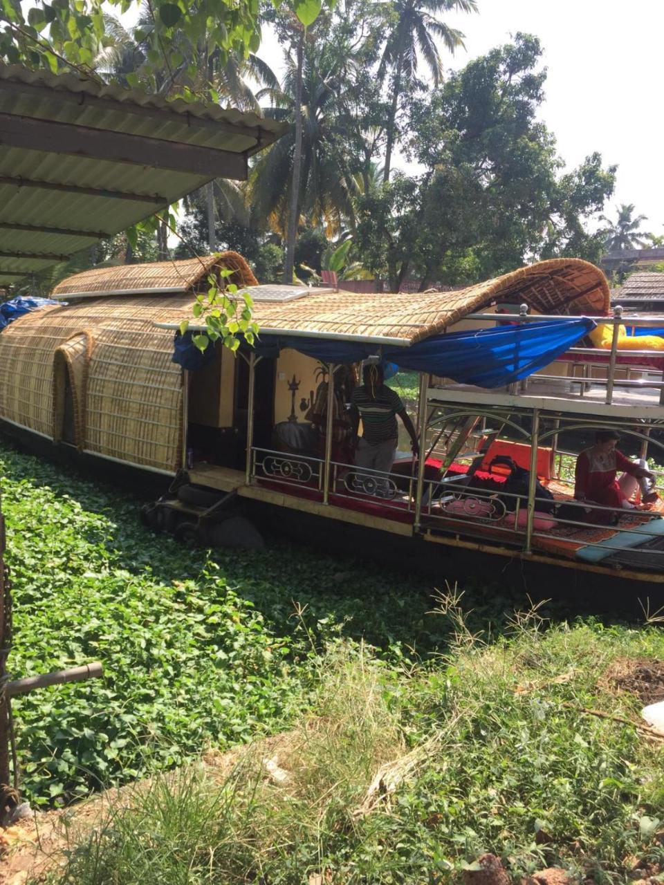 Alleppey 3 Palms Guesthouse Alappuzha Екстериор снимка